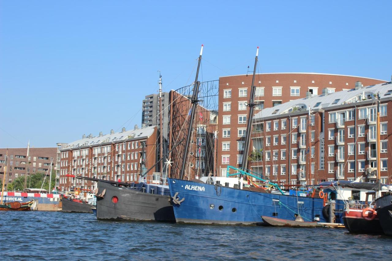 Boat & Breakfast Alhena Bed and Breakfast Amsterdam Eksteriør billede